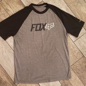 Fox tee